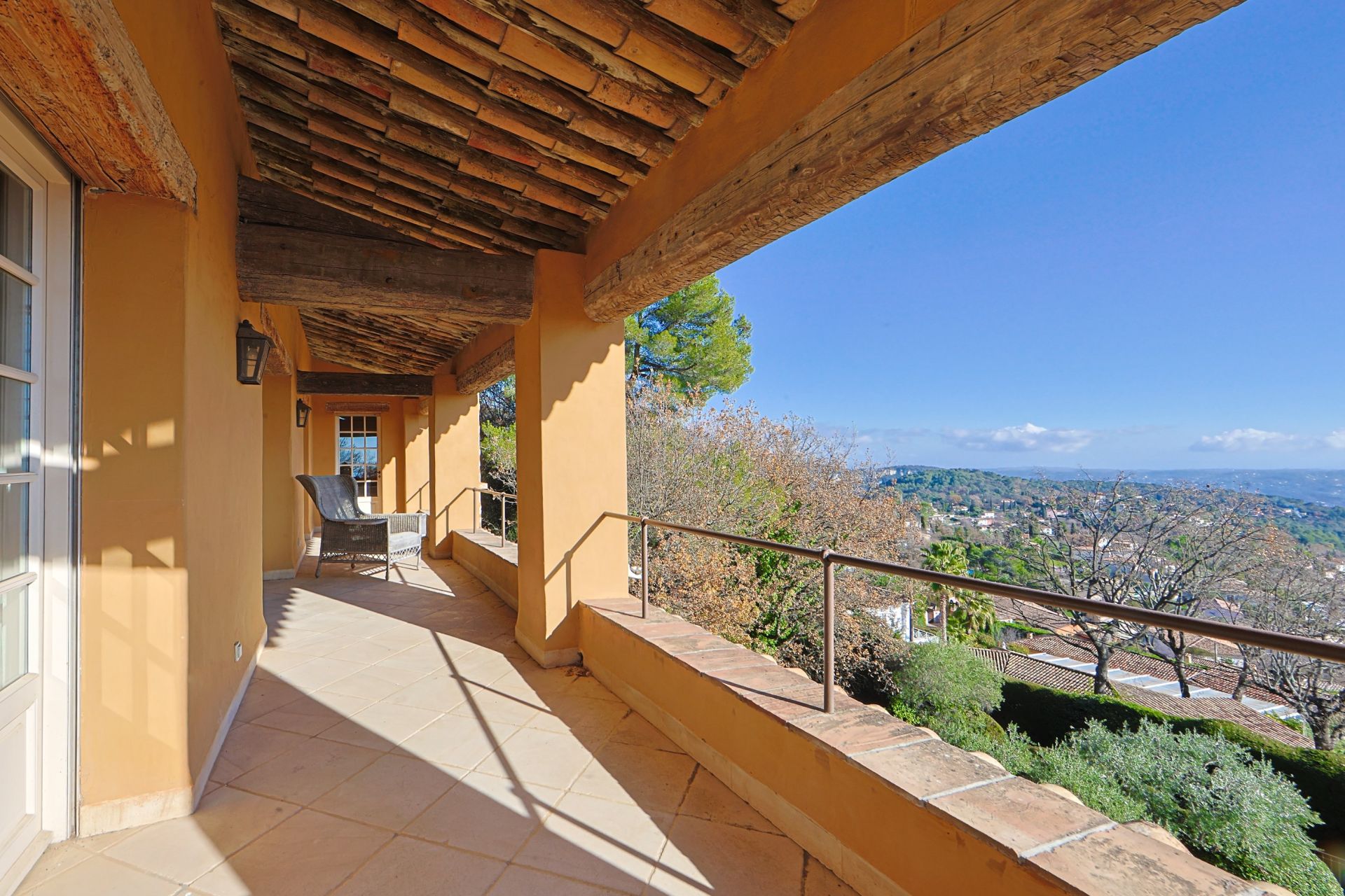 bastide 13 rooms for sale on CABRIS (06530)